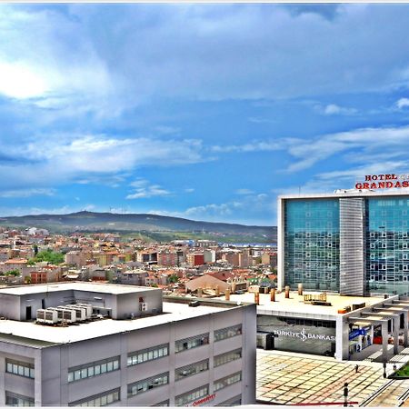 Grand Asya Hotel Bandırma Eksteriør bilde